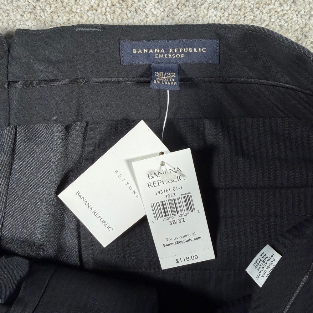 Banana Republic Emerson Trousers Mens 38x32 Gray 100% Wool Relaxed Leg NEW - Picture 3 of 10